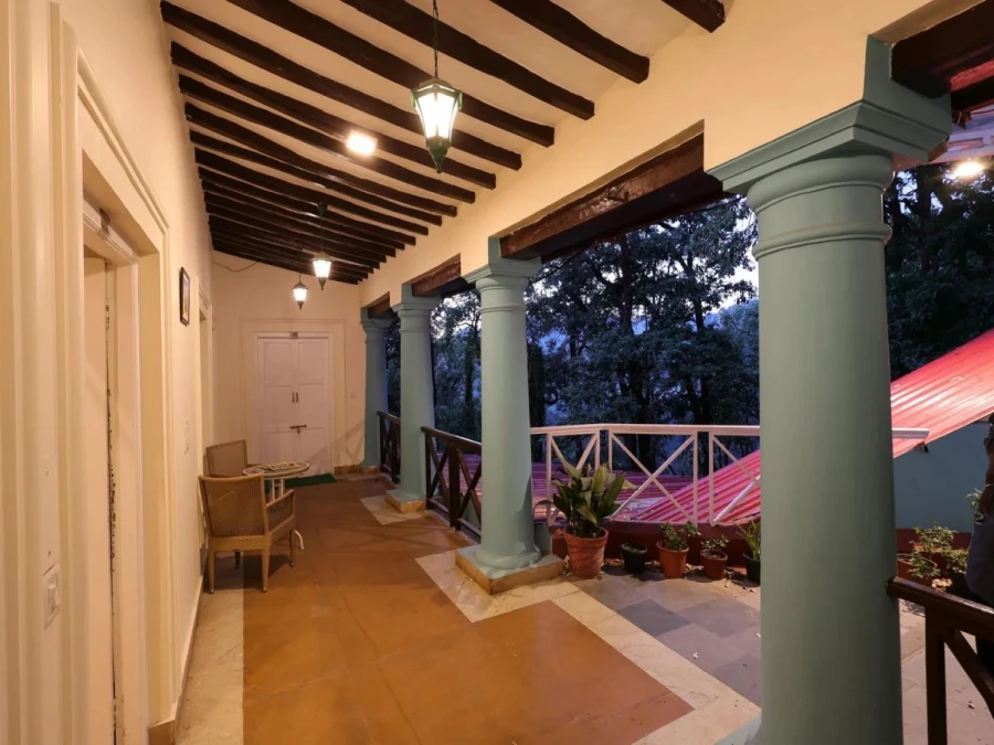 Vatayan Balcony